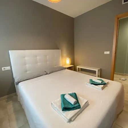 Amanecer De Ensueno, A 2 Min Del Puerto Deportivo, Playa L Arenal Con Piscina, Wifi Gratuito 아파트 *