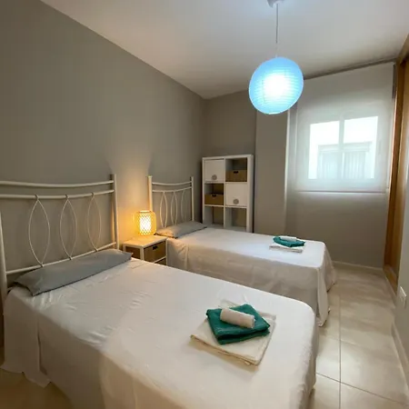 Amanecer De Ensueno, A 2 Min Del Puerto Deportivo, Playa L Arenal Con Piscina, Wifi Gratuito * El Grado